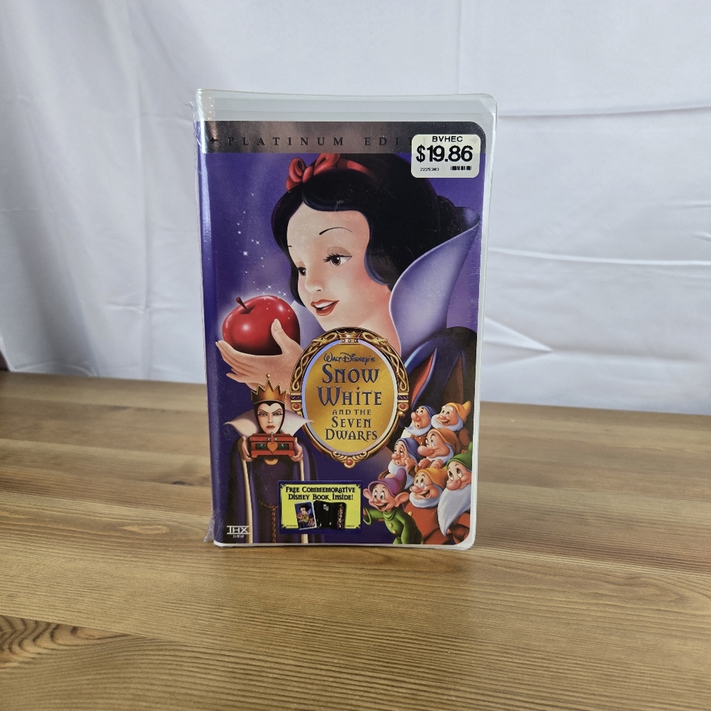 Snow White and the Seven Dwarfs Disney (VHS, 2001) Platinum Edition New Sealed